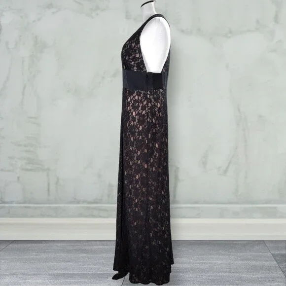 BCBGMaxazria Serafina Lace Overlay Formal Dress Size 12 Black Front Split Plunge Maxi